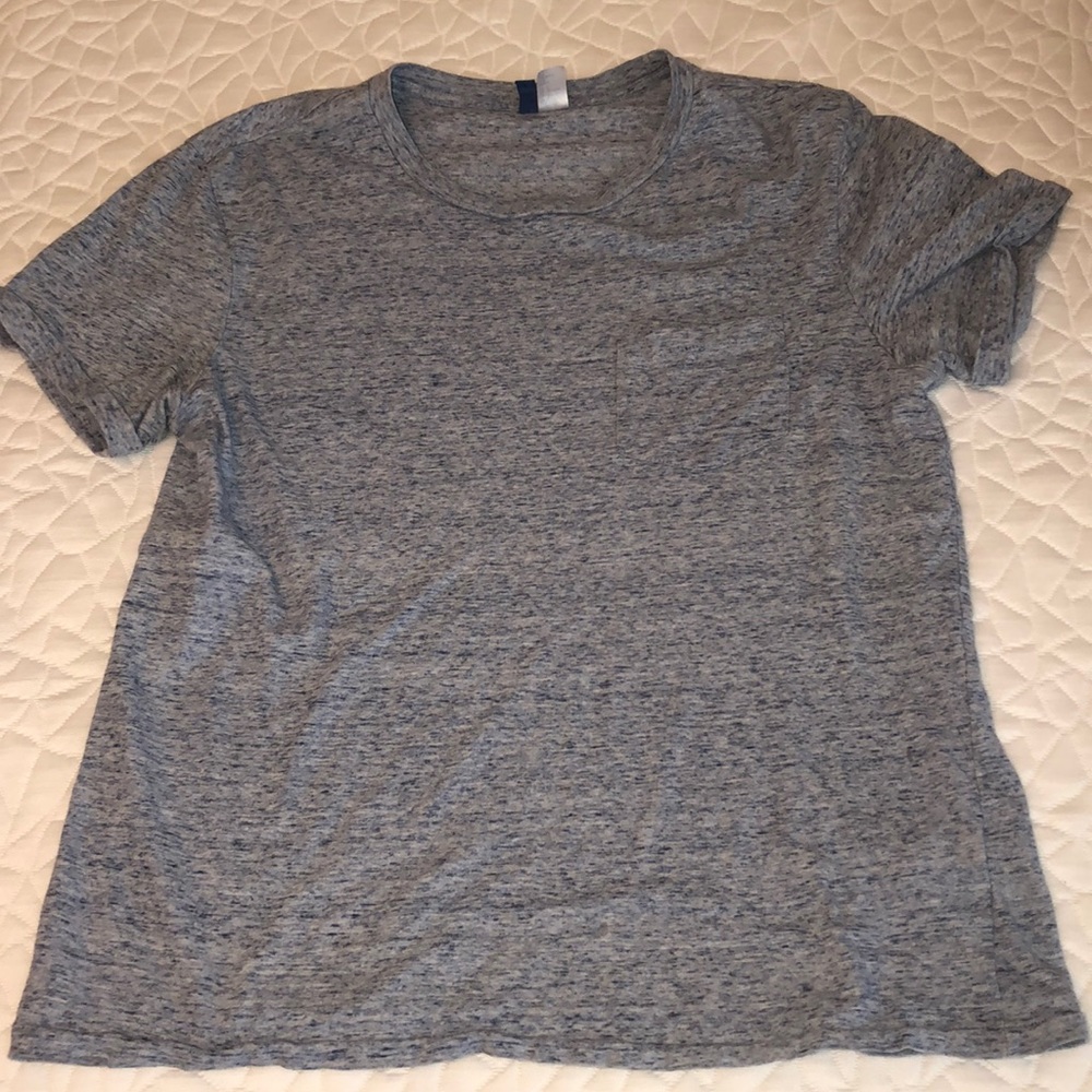 Blue Divided Short Sleeve T-Shirt w/ Front Pocket